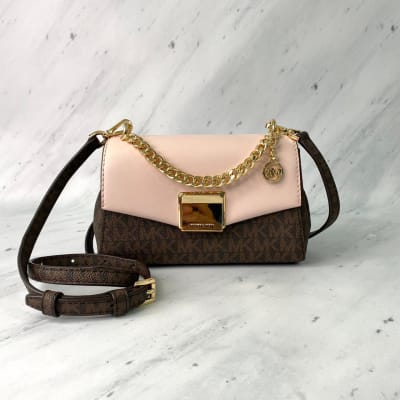 Cartera Michael Kors Crossbody Lita pequeña monograma 1