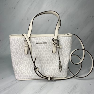 Cartera Michael Kors Crossbody Jet set travel small monograma blanco 1