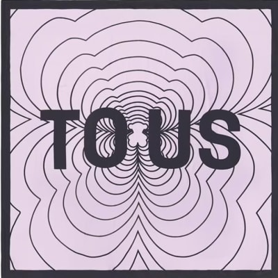 Pañuelo Tous lila estampado con negro satinado1