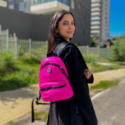Mochila Marc Jacobs pequeña Genero magenta fluor1