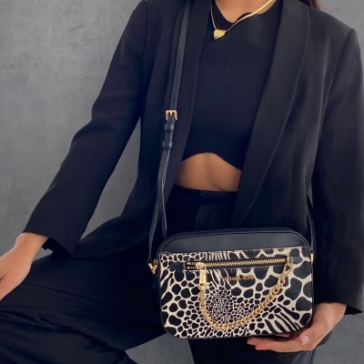Crossbody Michael Kors cadenas Print Negro Cadenas1