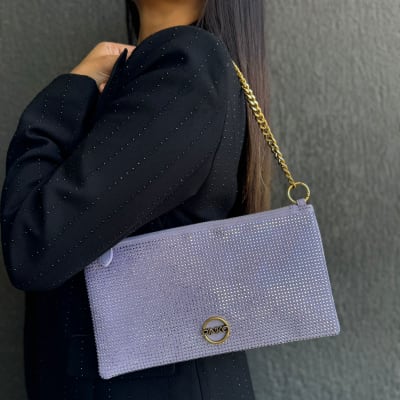 Cartera Pinko Clutch brillos lila1
