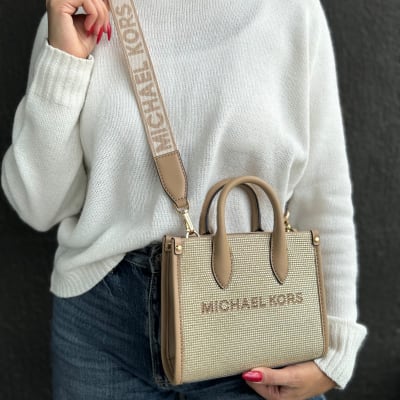 Cartera Michael Kors Crossbody Mirella Shinny XS Dorado1