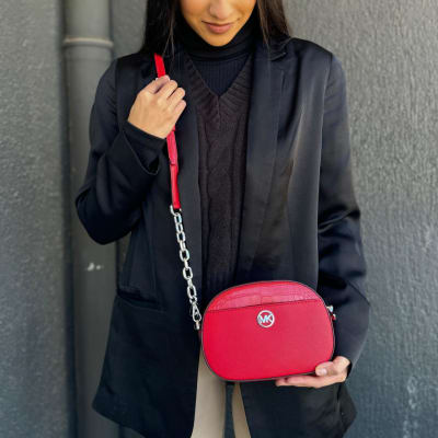 Cartera Michael Kors Ovalada Cuero Rojo1