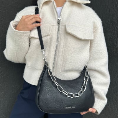 Cartera Michael Kors Cora Medium Negro1