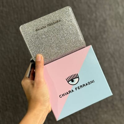 Billetera Chiara Ferragni Plateado1