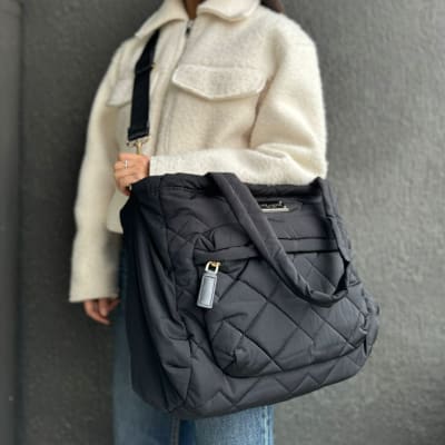 Bolso maternal Marc Jacobs acolchado negro2