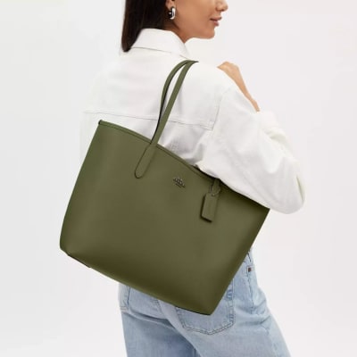 Cartera Coach Tote City Cuero Verde1