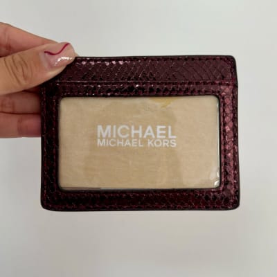 Tarjetero Michael Kors Burdeo brillante