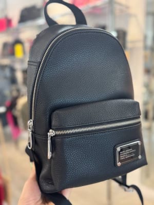 Mochila Marc Jacobs Mediana cuero negra1