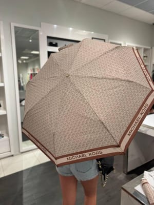 Paragua Michael Kors Vainilla