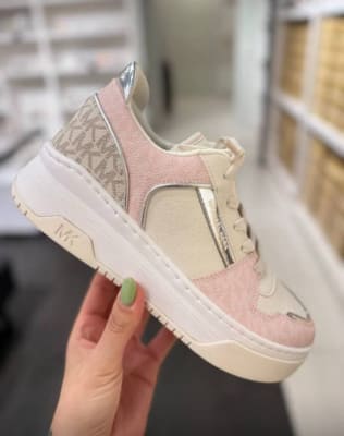 Zapatillas Michael Kors Lexi Blancas con Rosa1