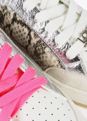 Zapatillas Lola Casademunt Efecto reptil fucsia