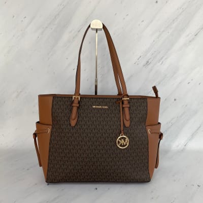 Cartera Michael Kors Tote Gilly monograma1