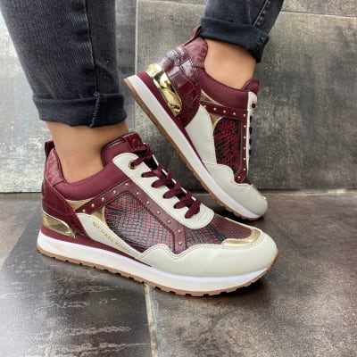 Zapatillas Michael Kors Wilma burdeo1