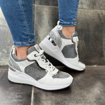 Zapatillas Michael Kors Crista blancas con plateado1