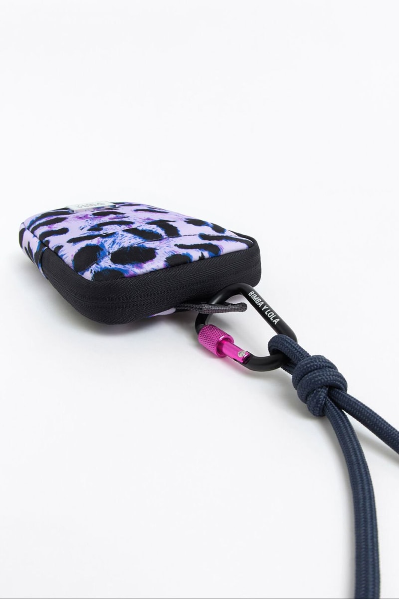 Porta celular Bimba y Lola print lila | Befashion