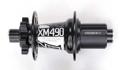 MAZA KOOZER 32H 10X135 MM BLACK MAZA KOOZER 32H 10X135 MM BLACK