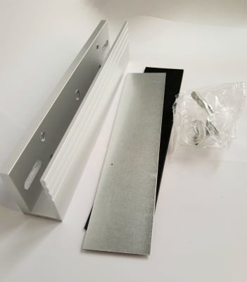 ACCESORIO TIPO U PARA TRABADOR 300KG1