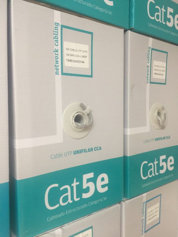 Cable UTP Interior Cat5e Aleación (CCA) caja x 305mts. 0