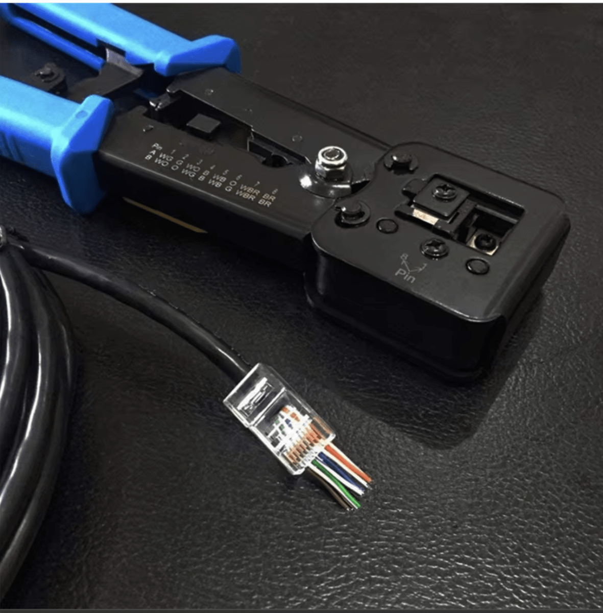 Herramienta Crimpeadora EZ para RJ45, RJ12 Pass Through 0