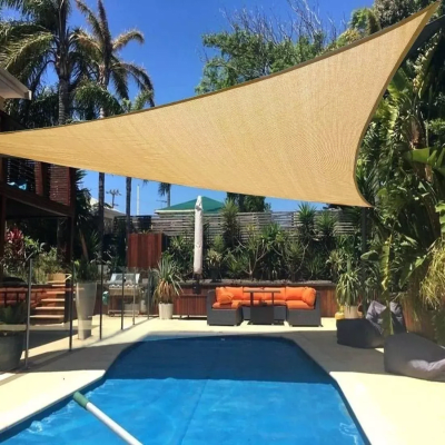 Lona Toldo Vela Triangular Sombra 3x3x3mts Techo Beige1