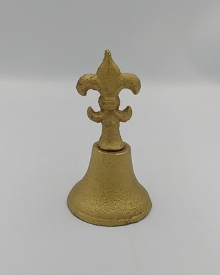 CAMPANA DORADA CHICA1