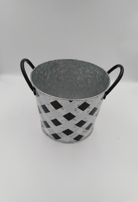 BALDE DE METAL CON ASA NEGRO MEDIANO1