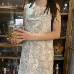 Florence Beige Delantal Antimanchas