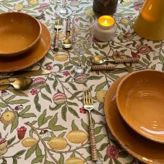 Guava Mantel Antimanchas