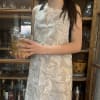 Florence Beige Delantal Antimanchas1