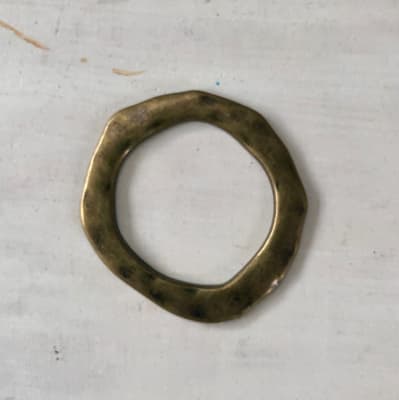 Argolla Bronce Irregular 