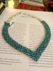 COLLAR EMPERATRIZ PODEROSA