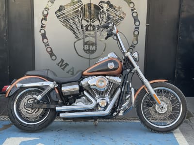 HARLEY DAVIDSON DYNA SÚPER GLIDE 105 years