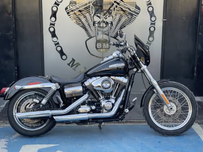 HARLEY DAVIDSON DYNA SUPER GLIDE 2010