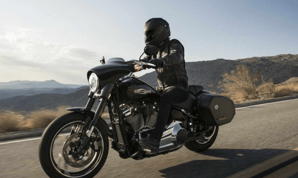 Harley Davidson SportGlide 107 (Rental Bikes) . G8