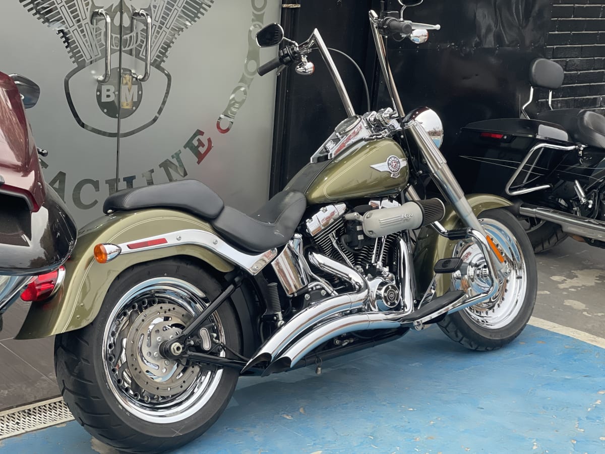 HARLEY DAVIDSON SOFTAIL FATBOY 20172