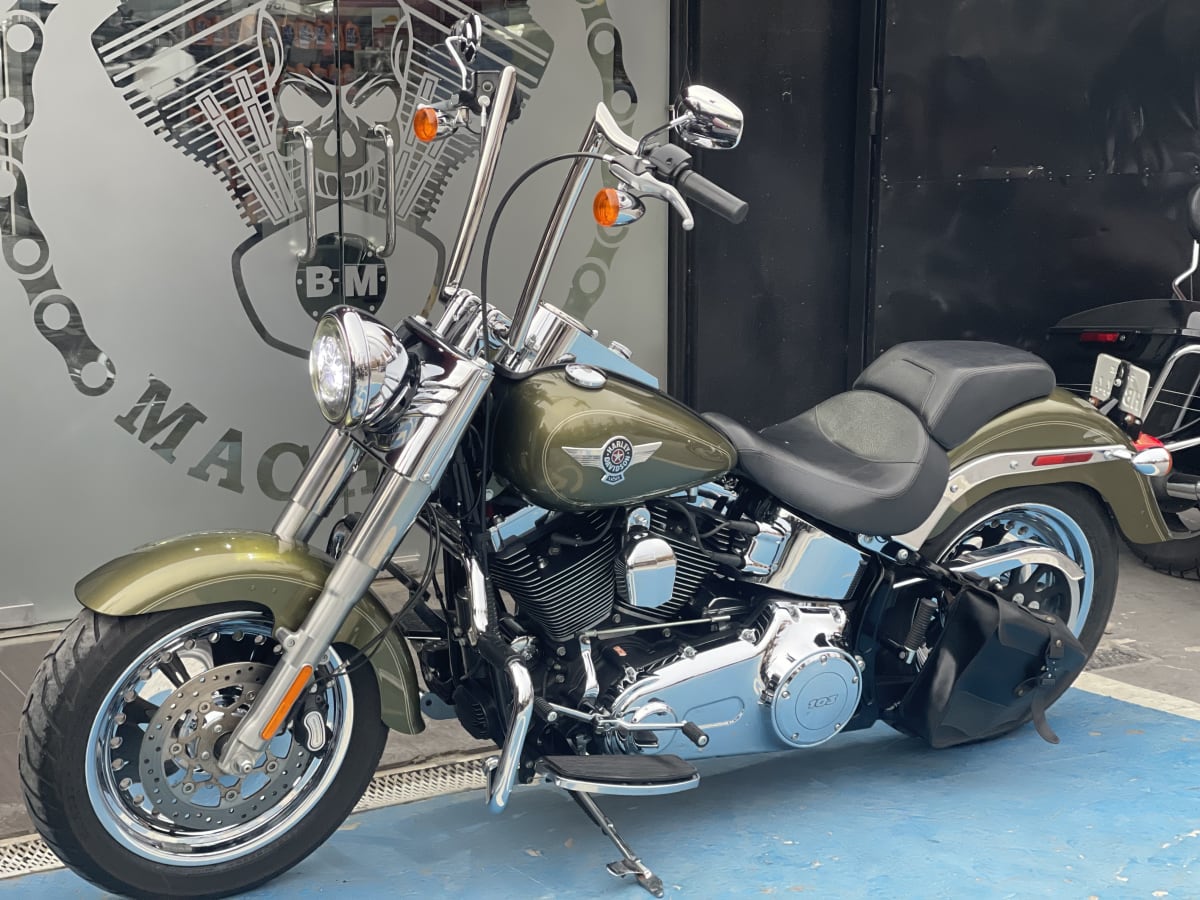 HARLEY DAVIDSON SOFTAIL FATBOY 201713
