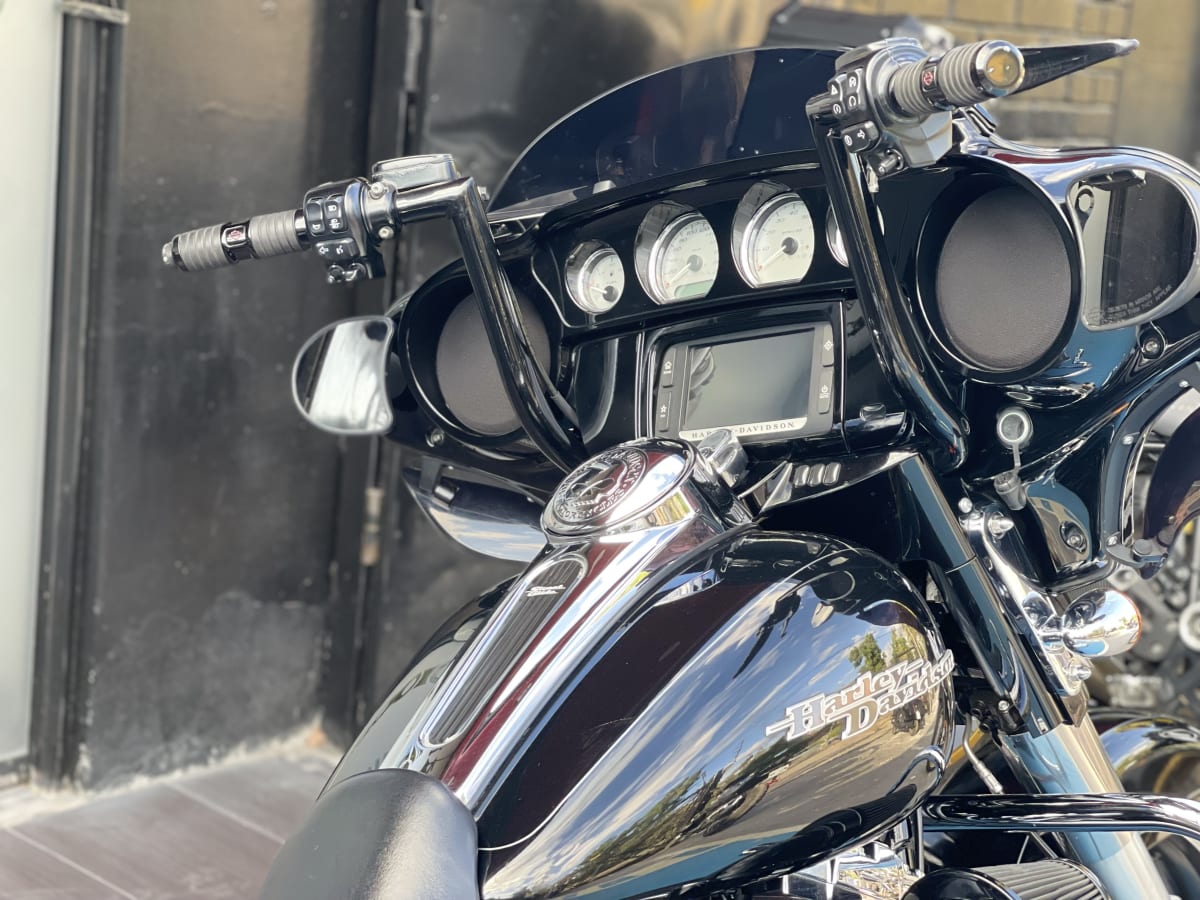 HARLEY DAVIDSON STREET GLIDE 20153