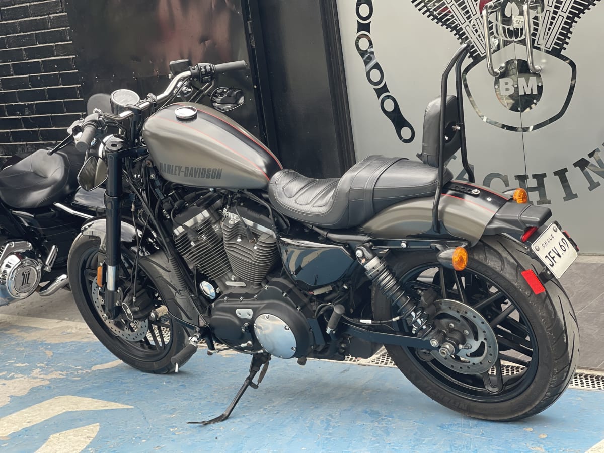 HARLEY DAVIDSON ROADSTER 1200 (2018)10
