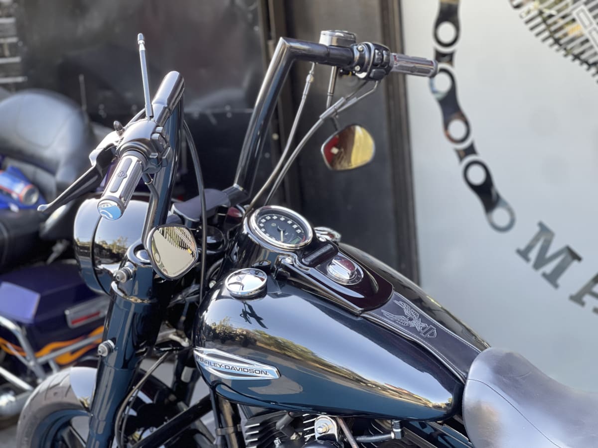 HARLEY DAVIDSON DYNA Switchback 201311