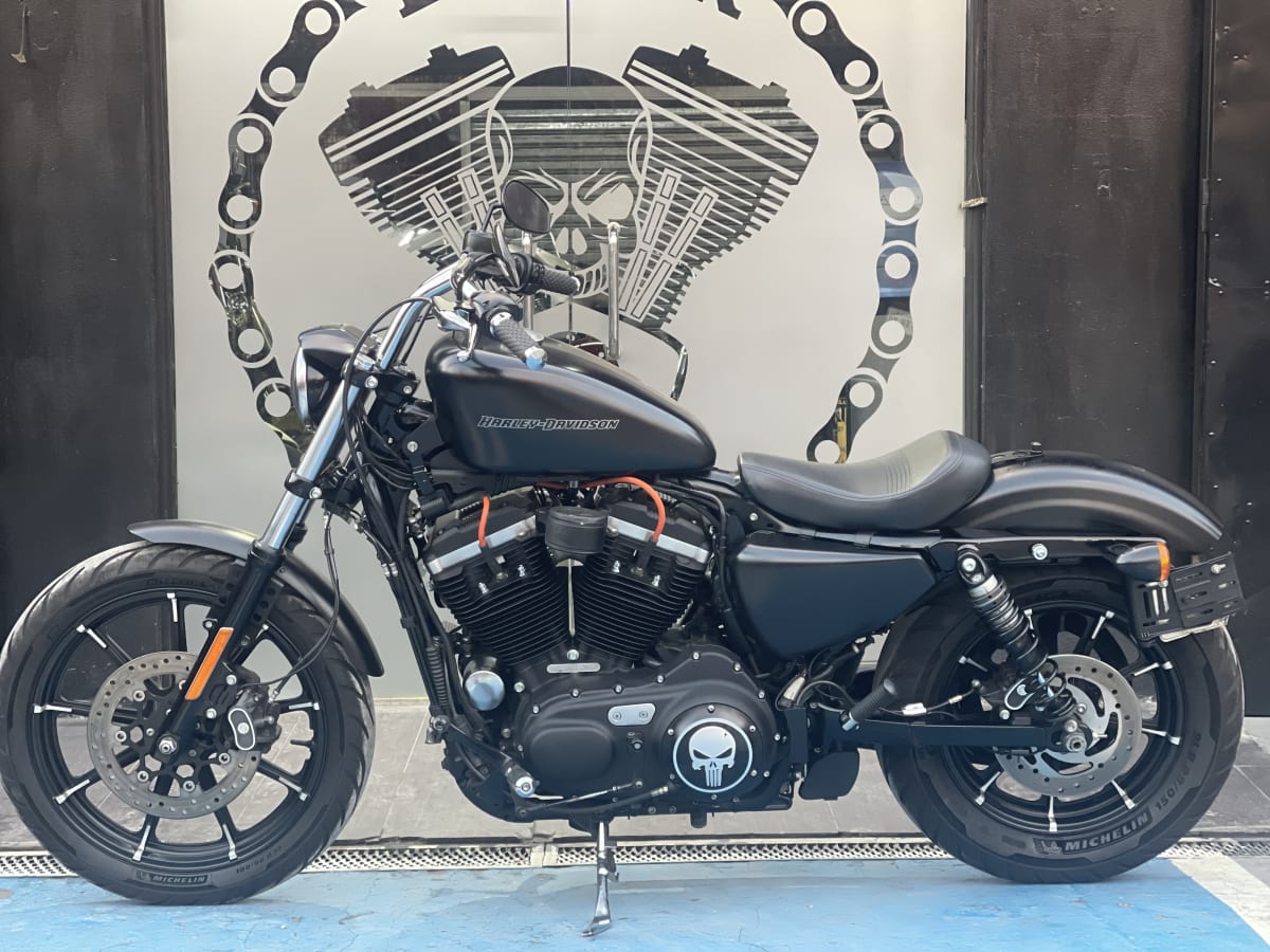 HARLEY DAVIDSON Sportster Iron 883 (2020)7
