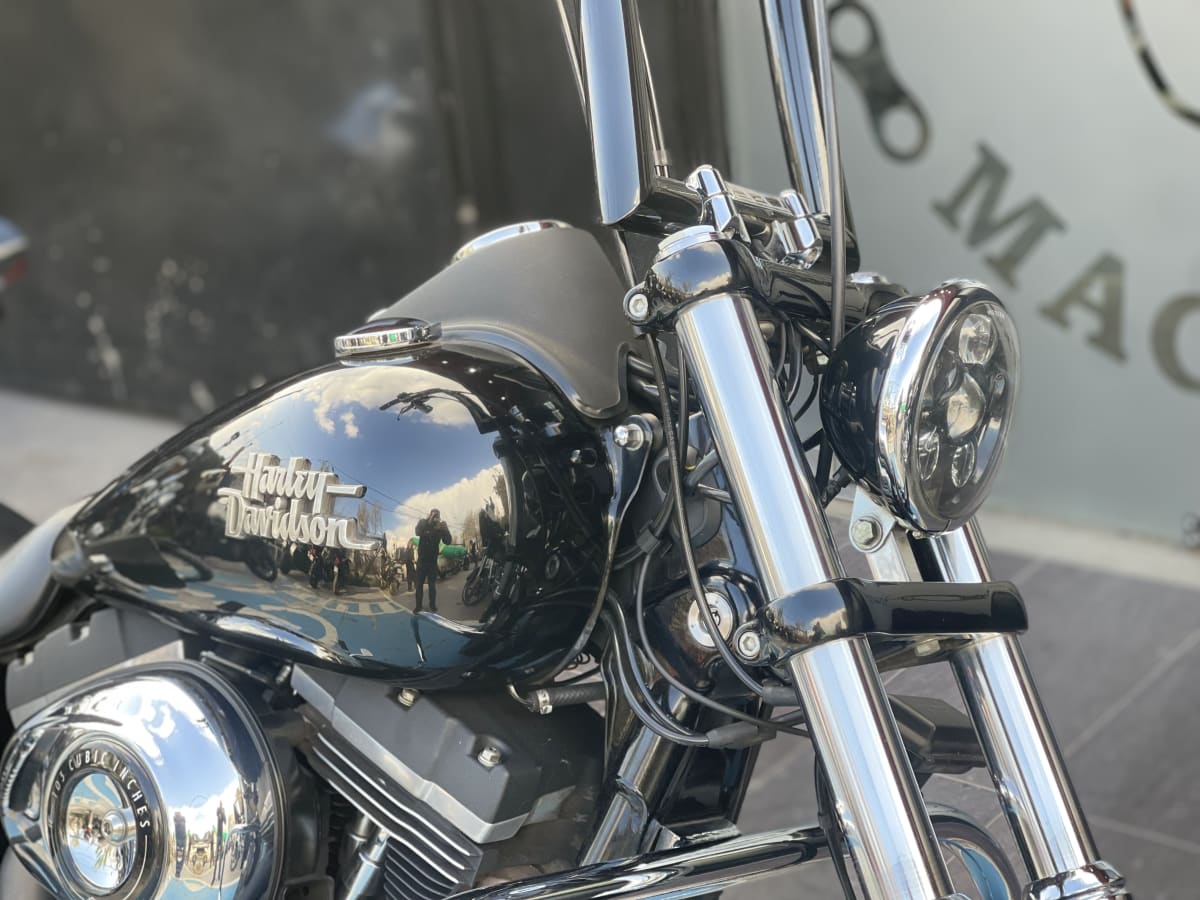 HARLEY DAVIDSON DYNA STREET BOB (2014)4