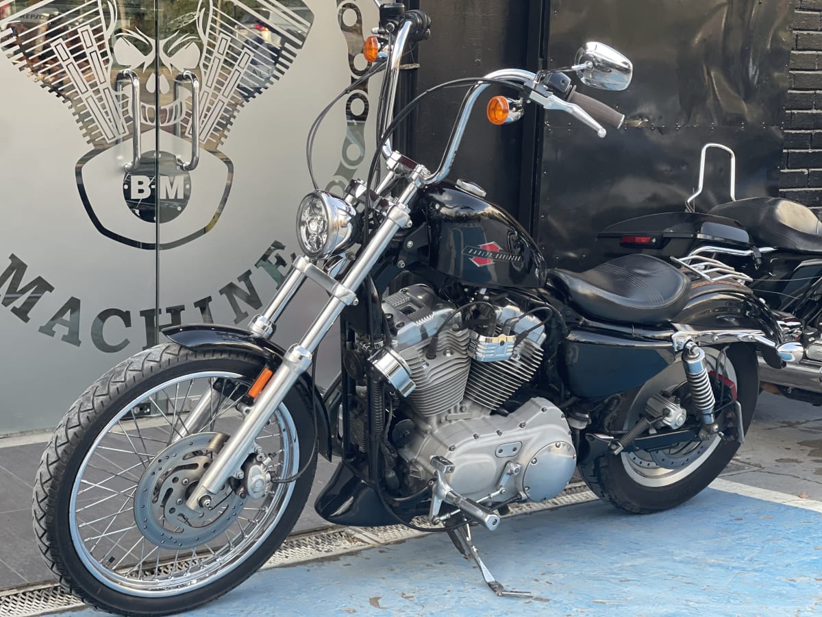 HARLEY DAVIDSON SPORTSTER CUSTOM 883 (2007)8