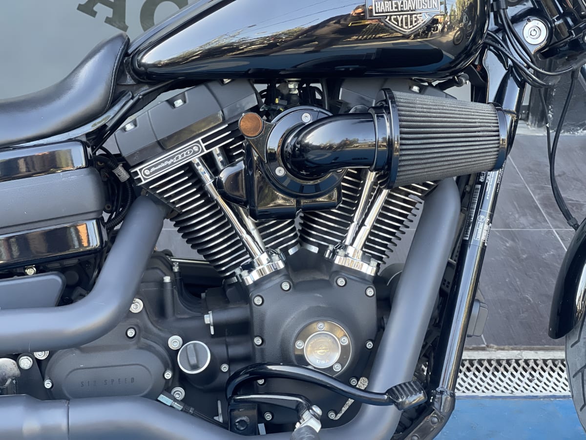 Harley Davidson DYNA Low Rider S (2018)5