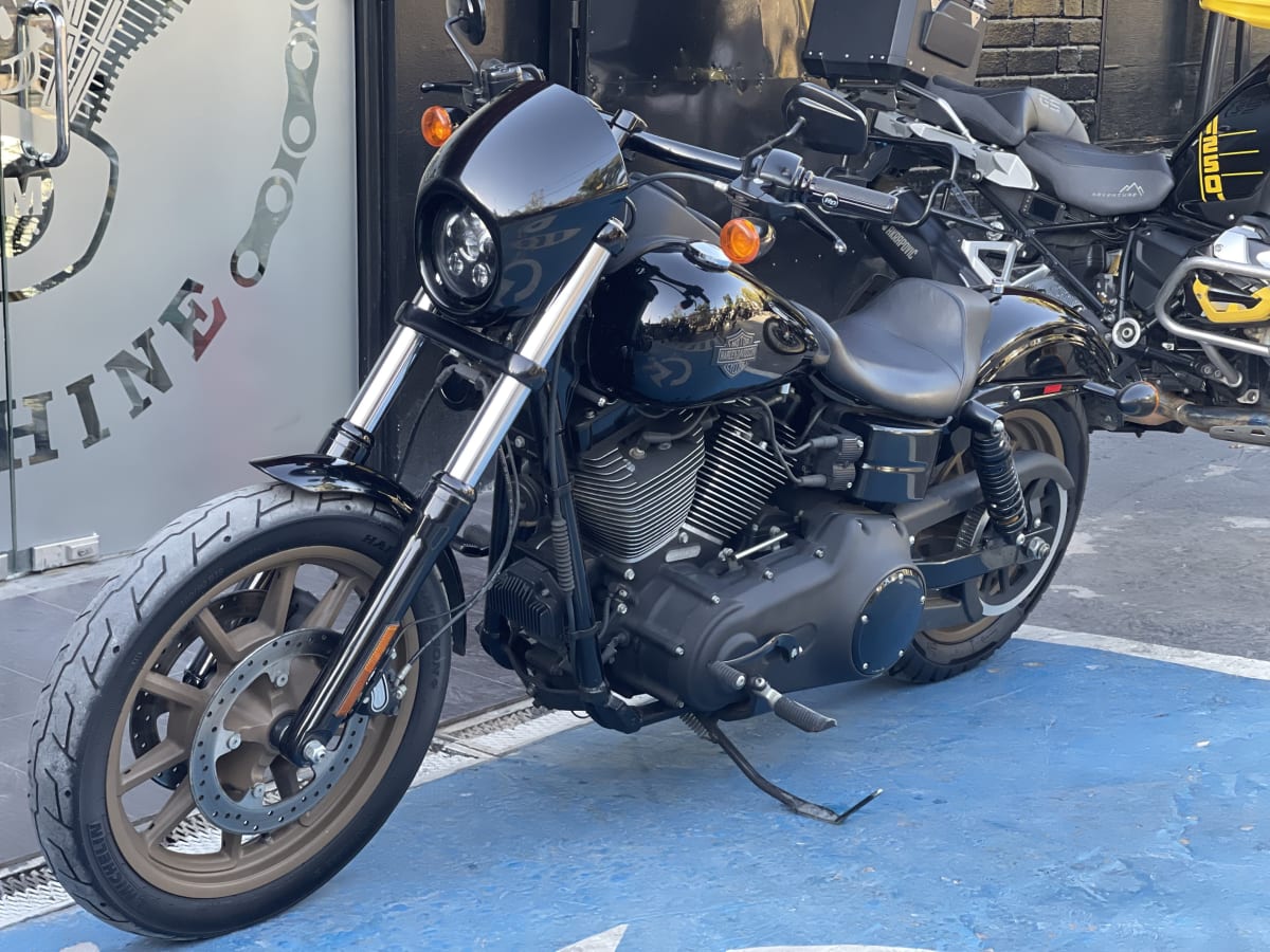 Harley Davidson DYNA Low Rider S (2018)8