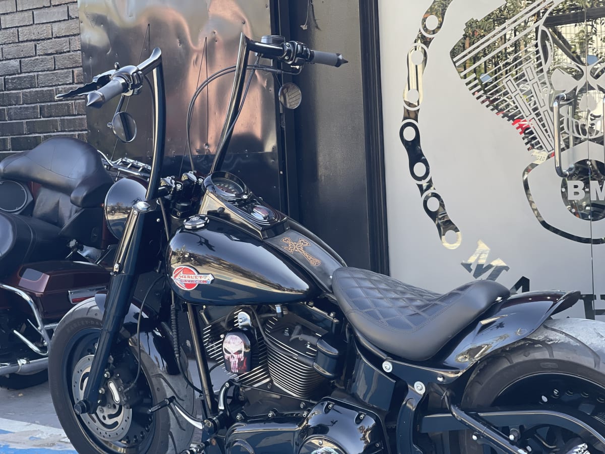 HARLEY DAVIDSON SOFTAIL FATBOY (2011)14