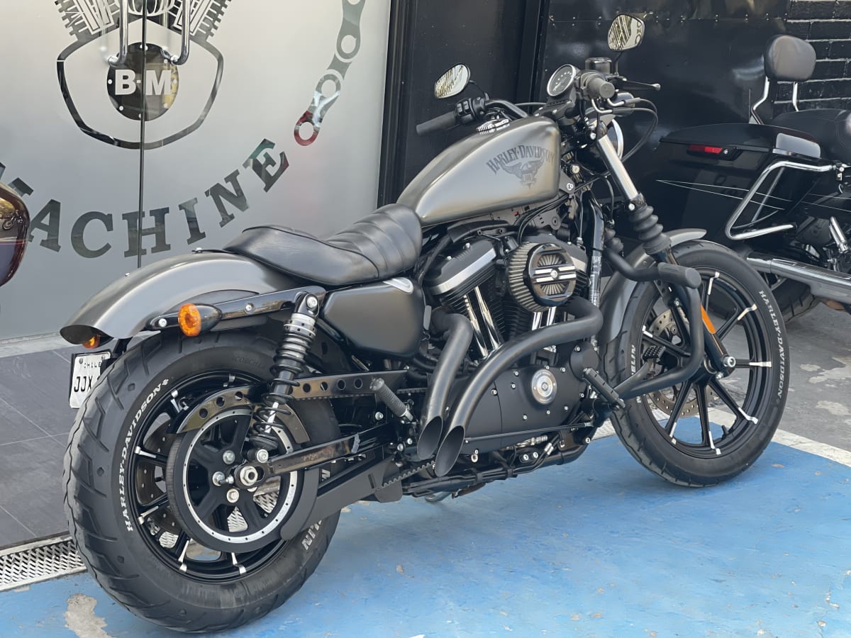 HARLEY DAVIDSON Sportster Iron 883 20182