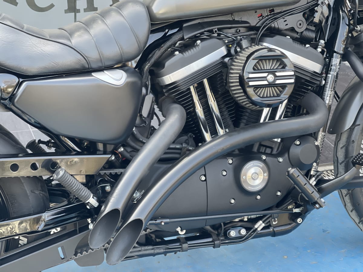 HARLEY DAVIDSON Sportster Iron 883 20187