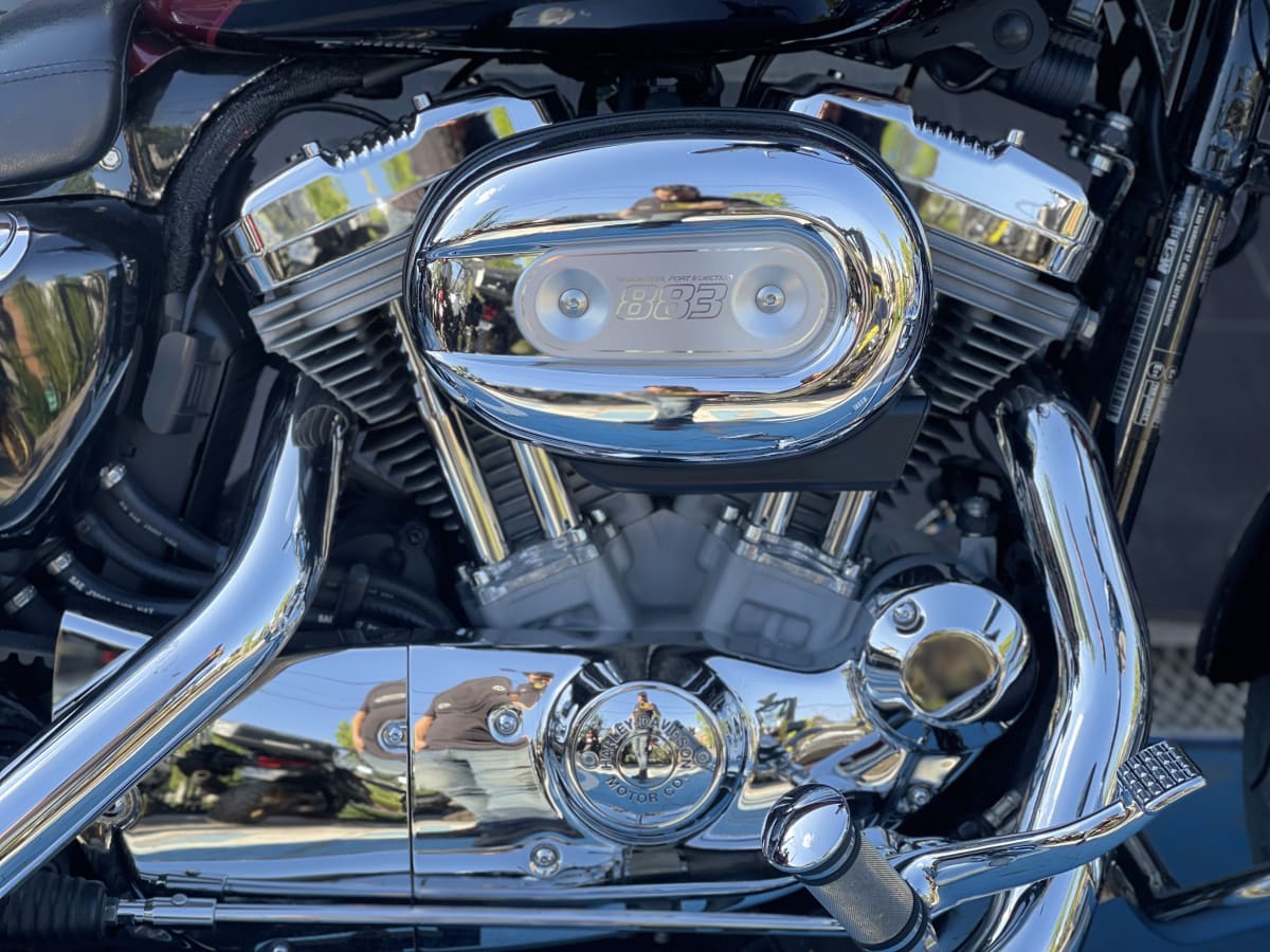 HARLEY DAVIDSON Sportster Low 883 (2014)5
